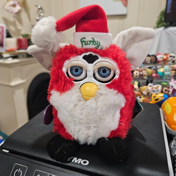 Vintage Furby Santa Hat 1999 Interactive Toy Plush Red White Holiday not working - Picture 1 of 5